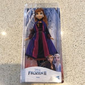 Disney Frozen 2 Anna Doll. Age 3+